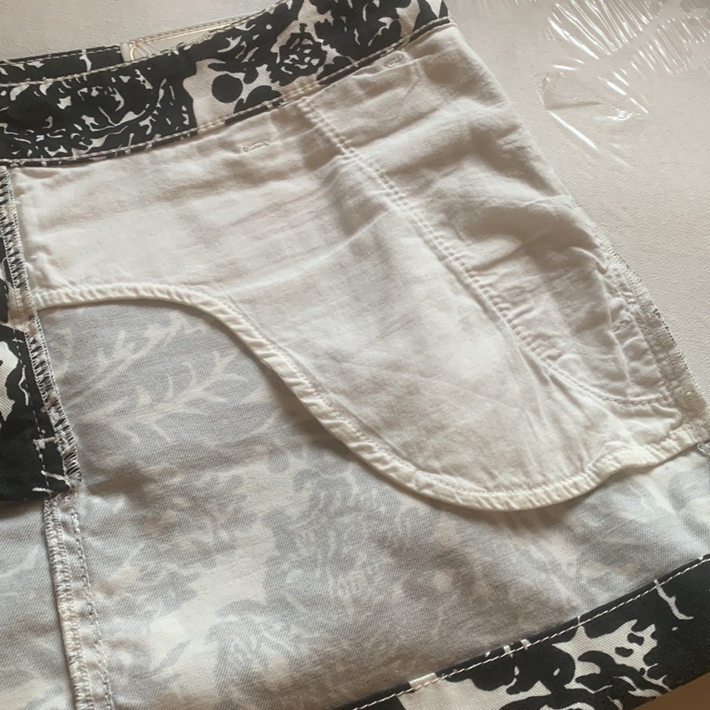 Gucci mini skirt size 38 made in Italy - Picture 11 of 15